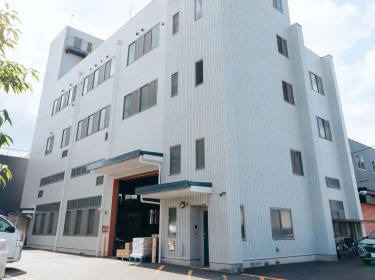 東和グラビヤ印刷株式会社 本社ビルの外観